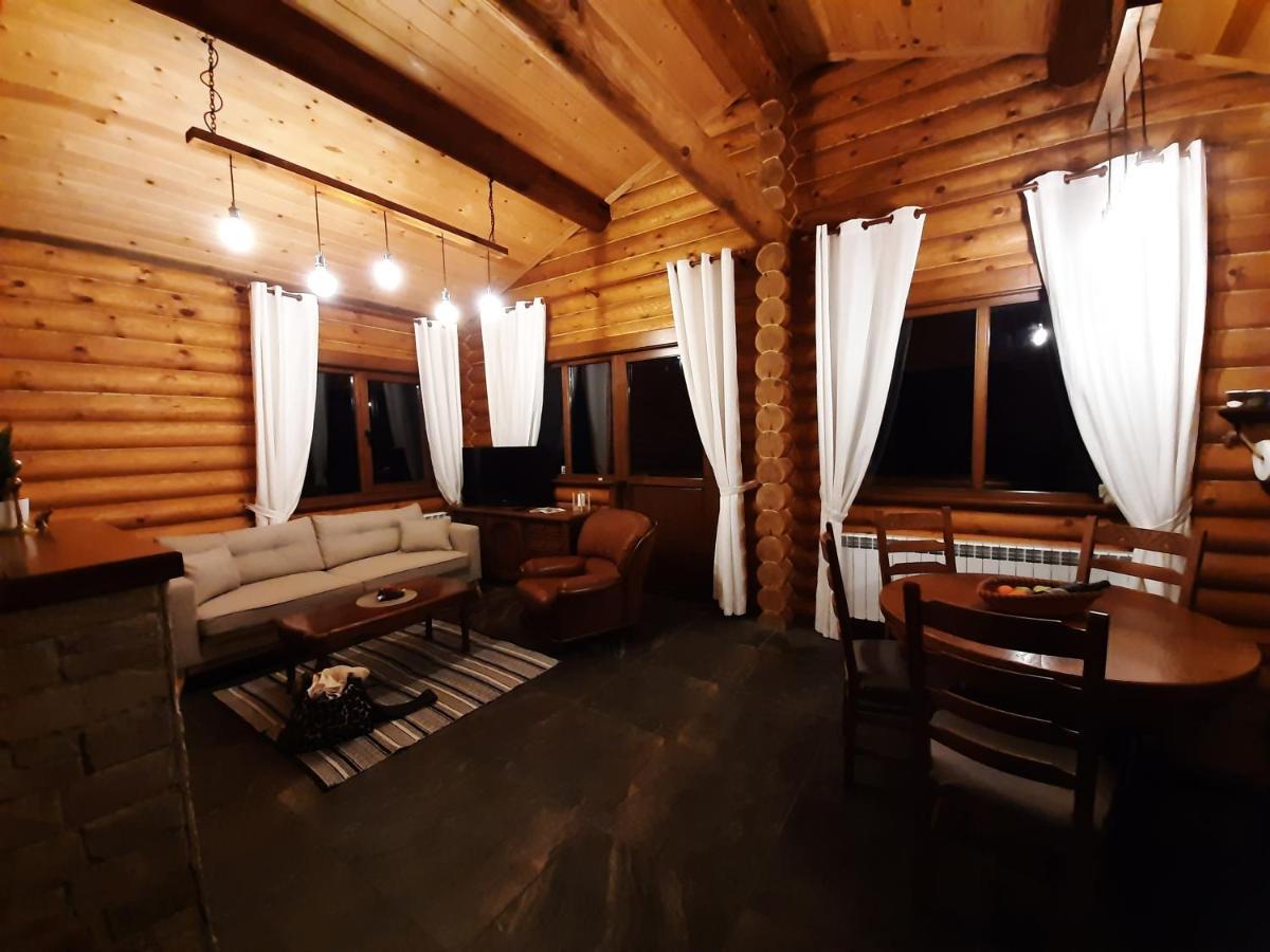 Къщи За Гости Под Звездите Pamporovo Exterior photo