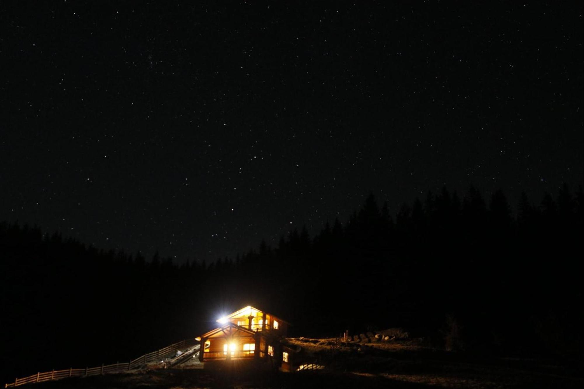 Къщи За Гости Под Звездите Pamporovo Exterior photo